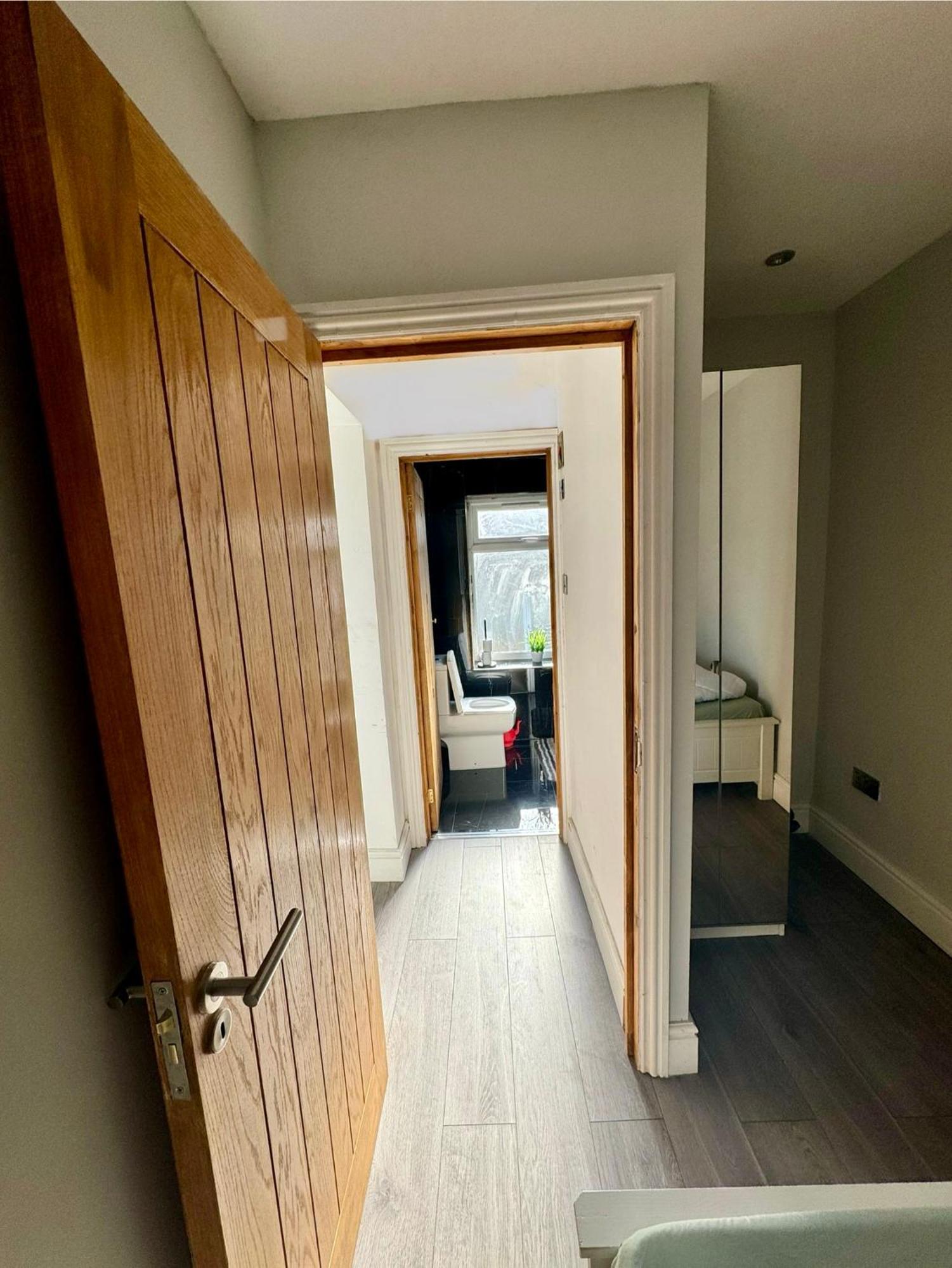 1 Bed With Kitchenette And Bathroom Oxford Exterior photo